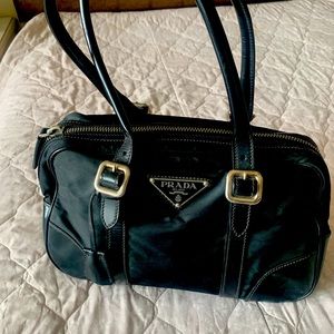 Luxury Prada luggage handbag in Nylon n leather